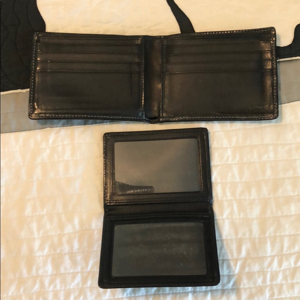 Black Coach wallet - Picture 9 of 9